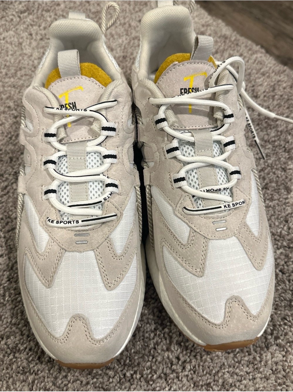 Men's Athletic Sneakers in Light Beige and White
